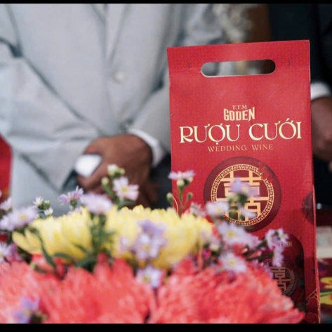 Rượu Cưới – Lễ Vật Truyền Thống Không Thể Thiếu Trong Nghi Lễ Hỏi Cưới